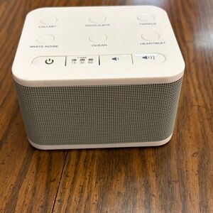 Big Red Rooster White Noise Sound Machine